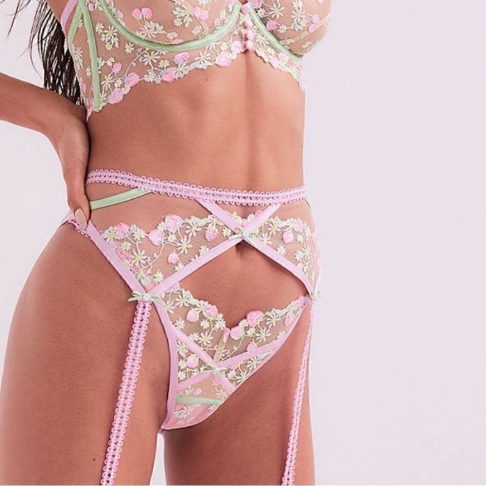 For Love and Lemons 🍋 Garter belt XS